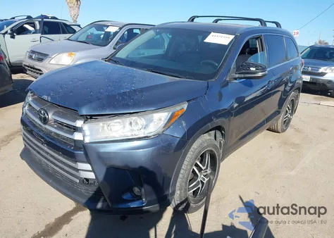 2017 Toyota Highlander Xle из США, поврежденный, VIN 5TDJZRFH2HS403546